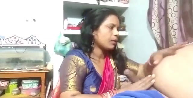 South Aunty Fucked Hubbys Friend at Home