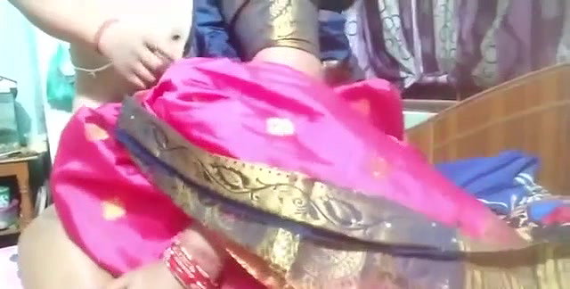 South Aunty Fucked Hubbys Friend at Home