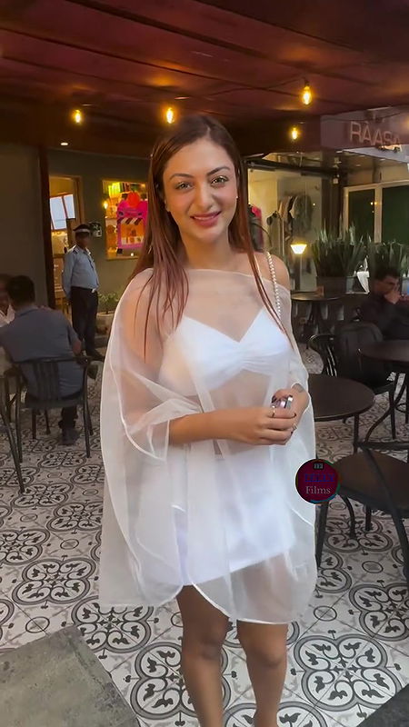 BUSTY WILD BABE KHUSHI MUKHERJEE BOLD IN TRANSPARENT TOP AND SHORTS  2