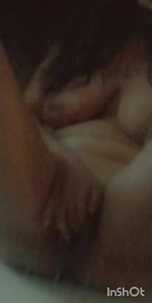 Cutie pie fingring hard for lover