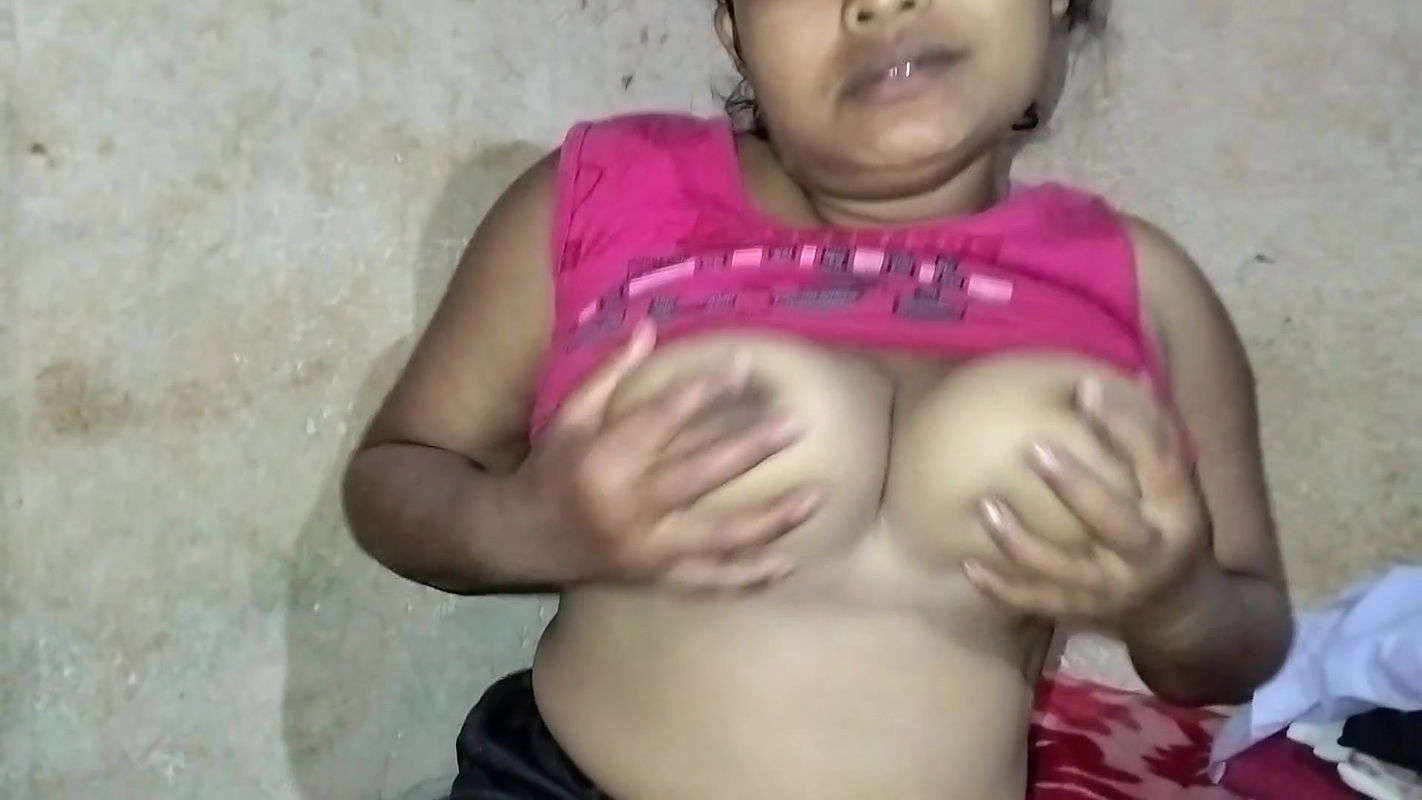 Deshi Uncut Blow Job with My Wife Webcam Porn feat Mg3947731