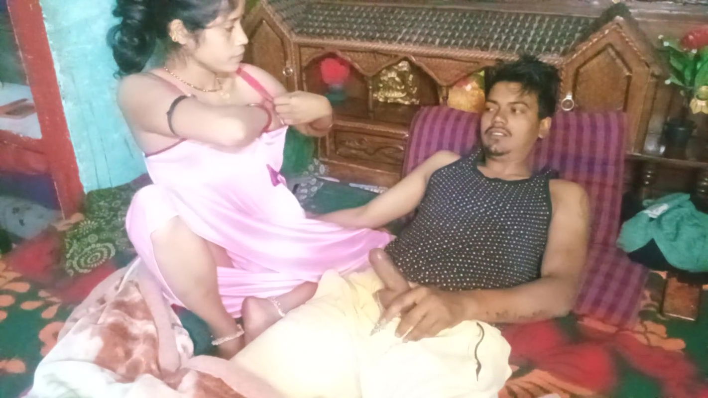 Bihari Sexy Housewife Fucked with Her Father in Law Bihari Coupl