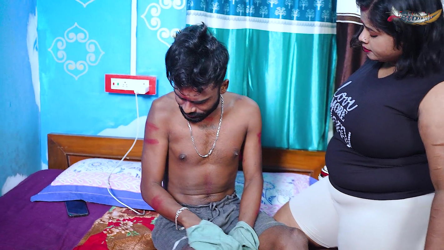 Desi New Honry Bhabhi Hardcore Fuck with Her Debar When She Was