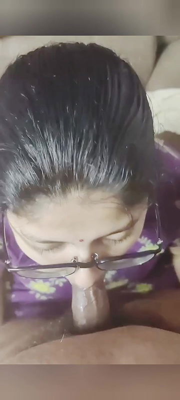 Beautiful Chubby Wife Big Boobs Showing and Blowjob 12