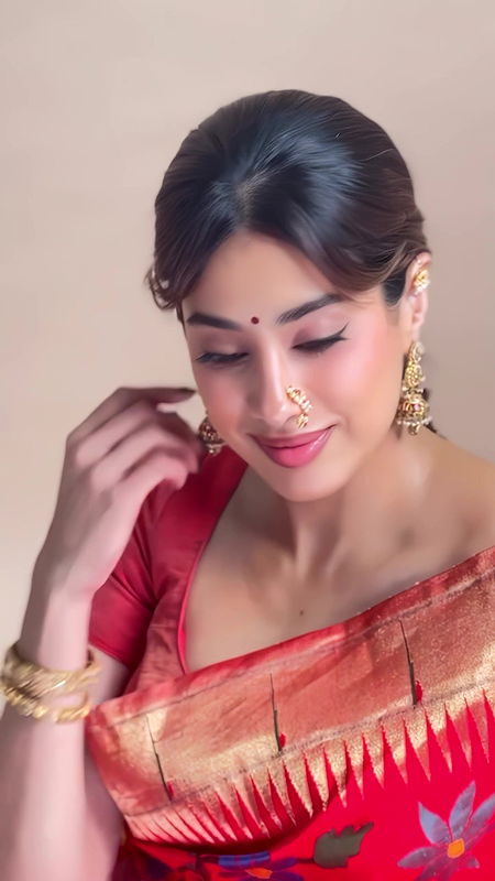 JHANVI MESMERIZING SEXY SHY HOTWIFE LOOKS WE ALL DESIRE HQ VIDEO 12