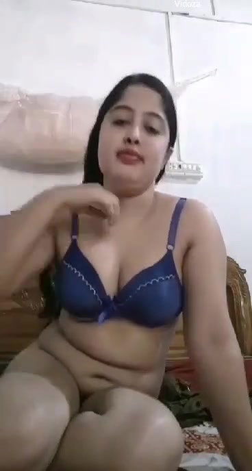 Beautiful Horny Bhabi Showing Asshole And Masturbating