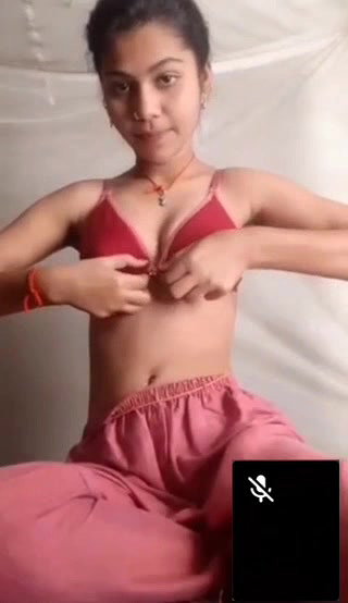 Cute teen show full nude body in vc 2