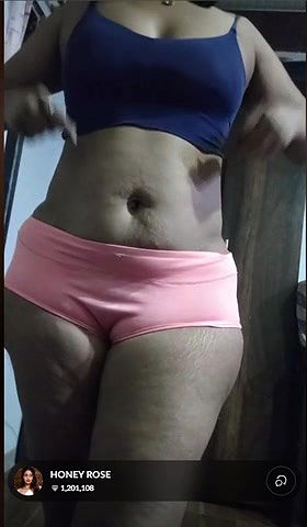 Honey Rosi Telegu tango bhabi full ass twerking in premium live with face 2