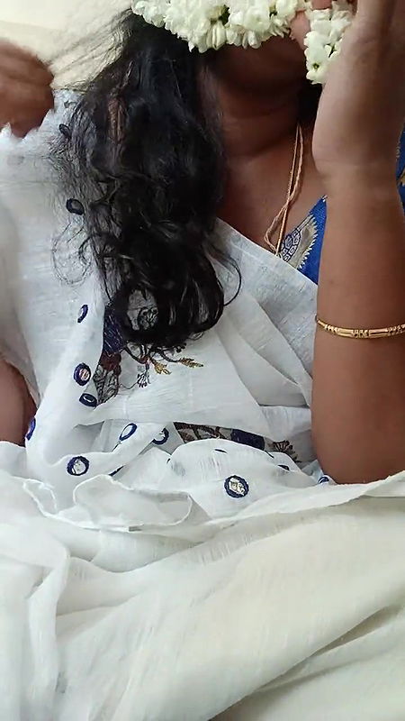 Swethatamil wife fucking Banana masturbation