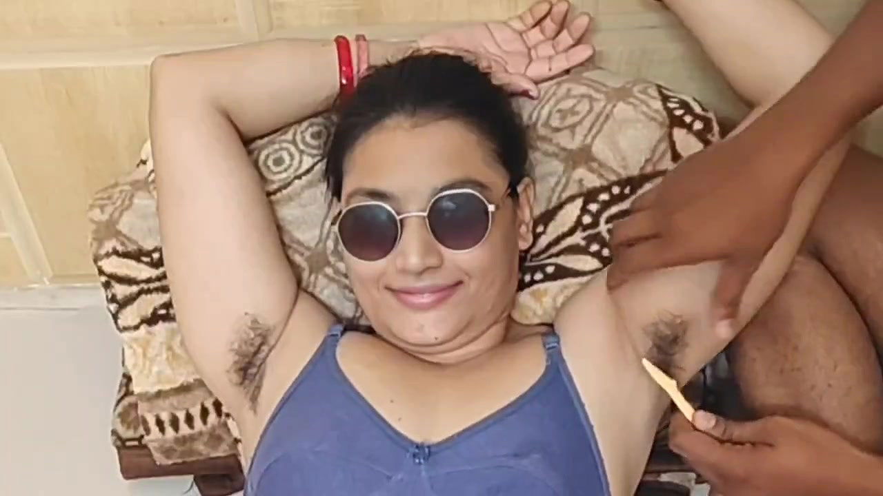 The step-sister took off her hair