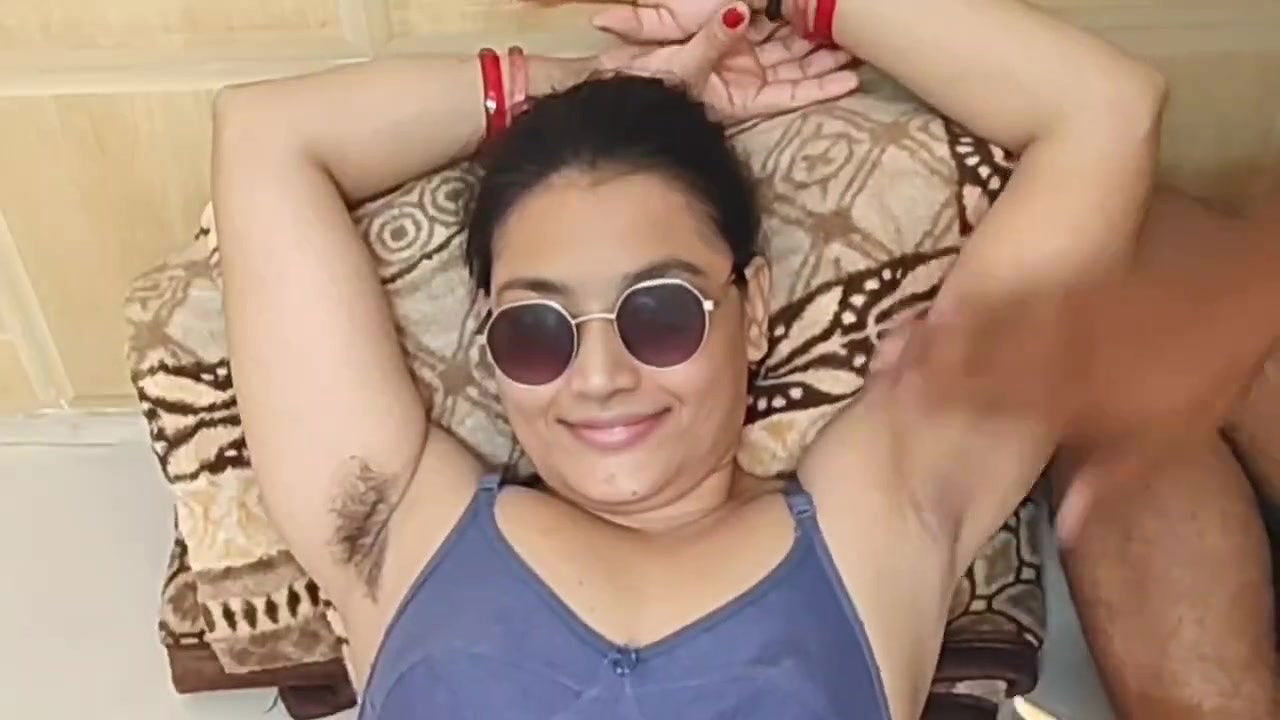 The step-sister took off her hair