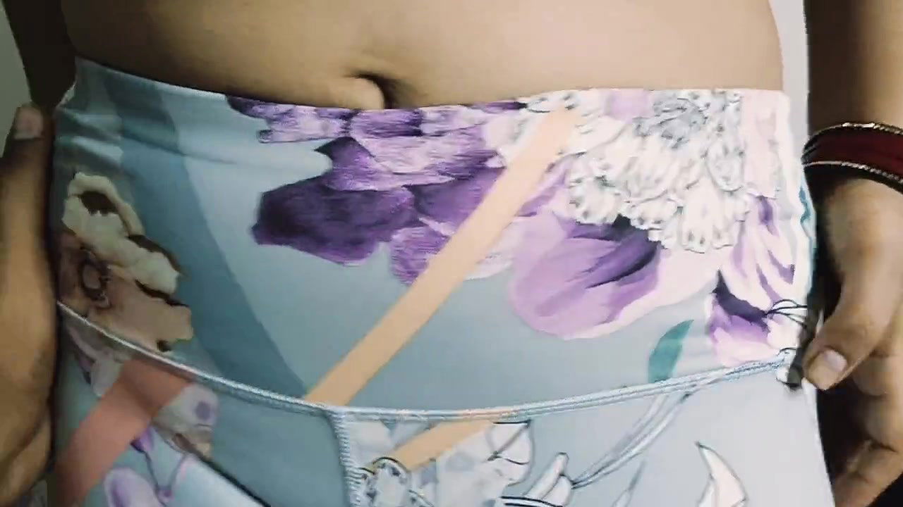 Yoga Teacher Nai Yoga Ke Bahane Chod De MMS