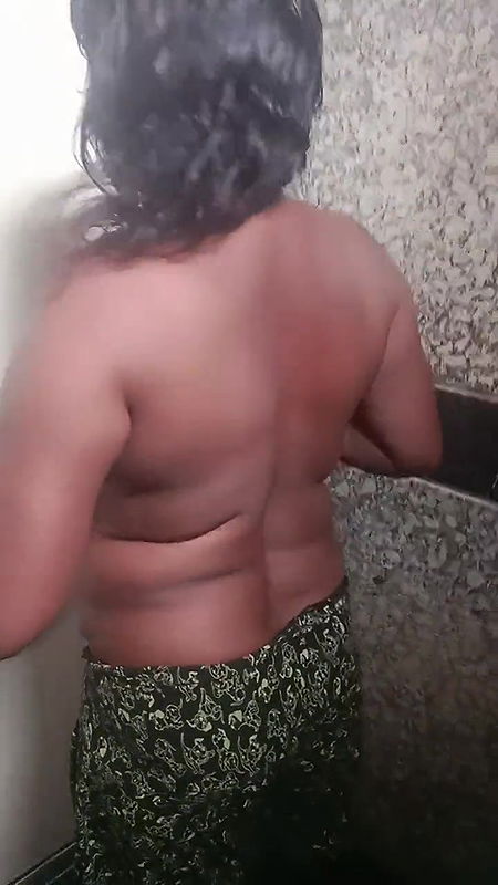 18 Years Old Neighbor’s Girl Was Alone At Home Boy Went And Started Having Sex With Hindi Audio