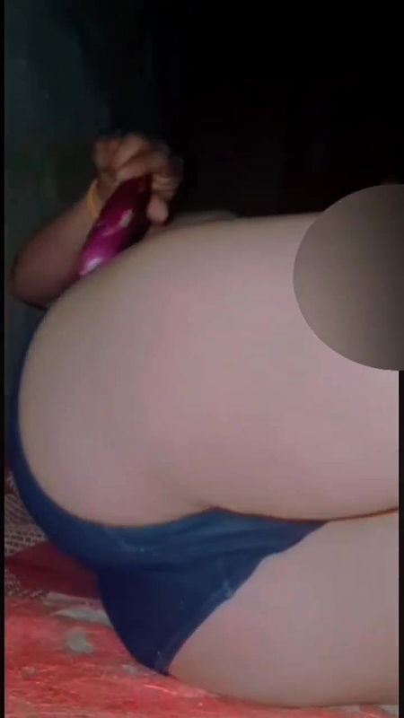 A beautiful female student satisfied by masturbating until Colmech’s charm was satisfied and her