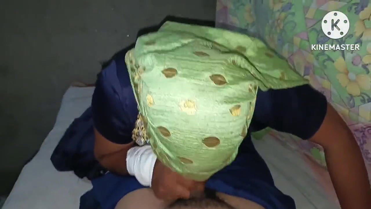 A indian tamil Couple Sex in bedroom Hardfucking with hindi audio