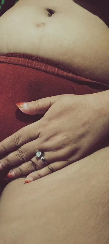 Aunty sister-in-law said at night, I don’t enjoy it alone