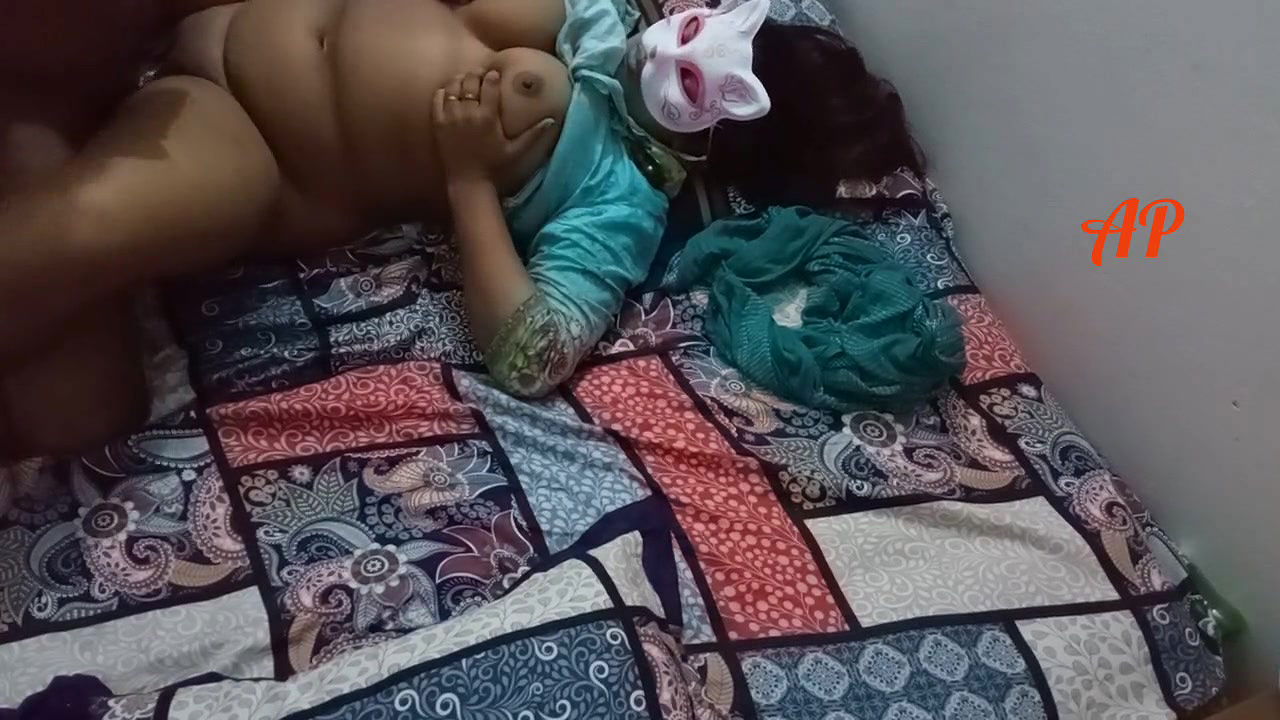 Big Tit Cougar Wants Her Home Appraisal To Cum in porn video watch now akashprimex