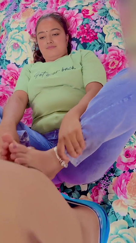 Desi Beautyful Village Frist time fuck xxx video, tight pussy Big Cock xxx video, viral mms video