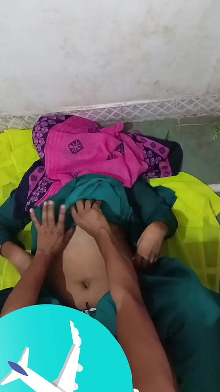 Desi Bhabhi Ki Jawani