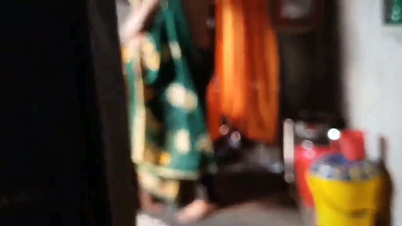 Desi bhabi ne apni e devar ke sath chudai karte time kisine video bana liya hua viral video