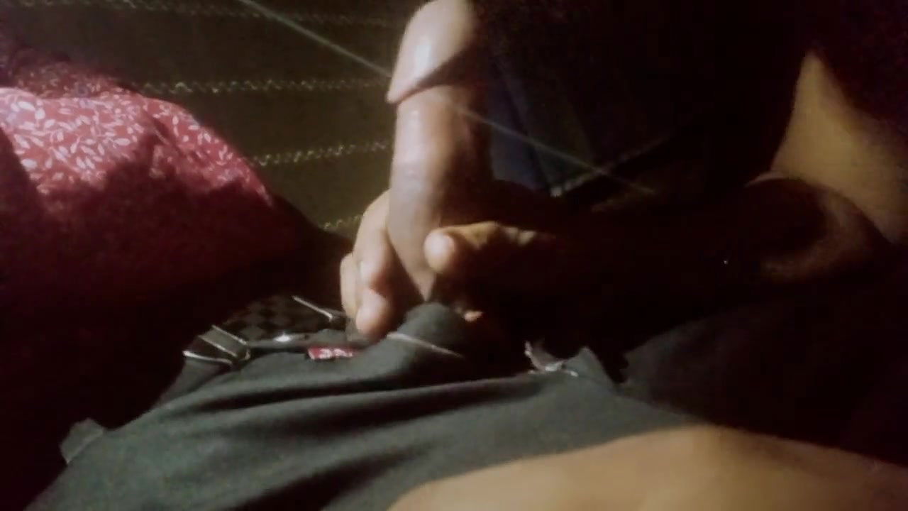 desi hot boy who do lollipop jesa chusa terra ko