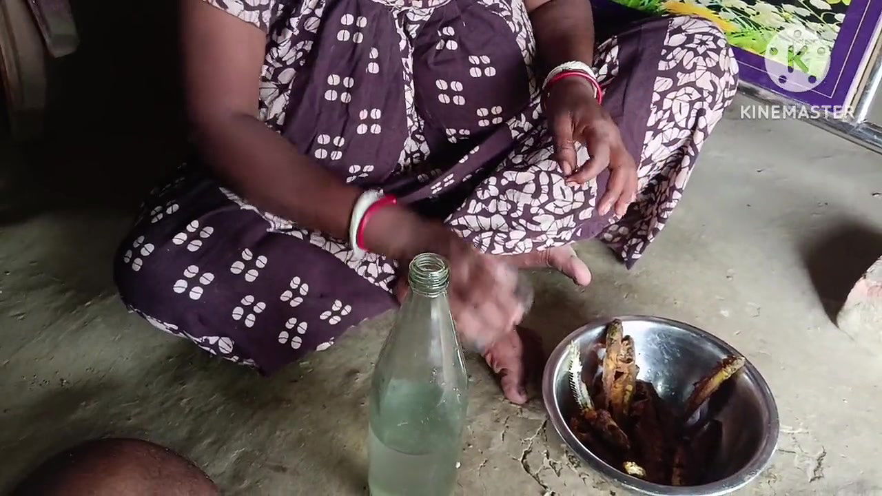 Desi housewife ne daru Piya aur land chusa