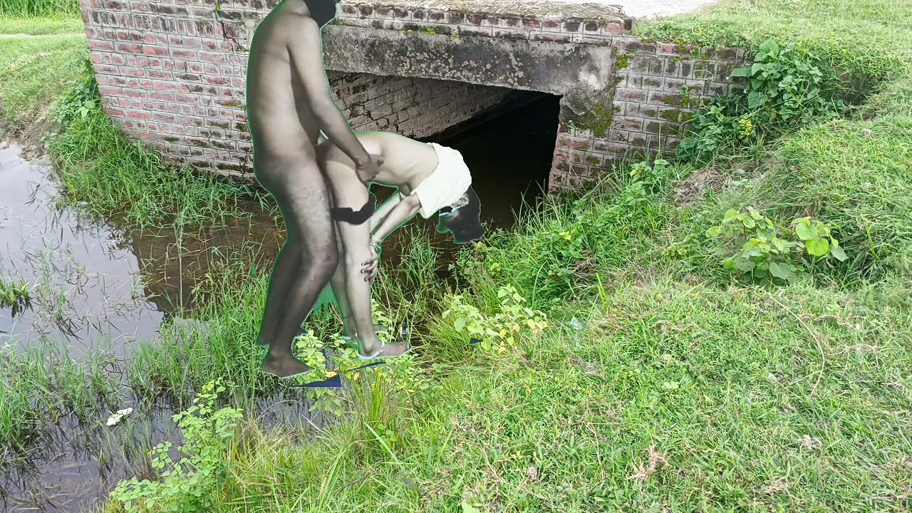 New Indian Muslim school girl and desi boyfriend girlfriend sex video and desi fucked girlfriend outdoor sex video Xvideo XXX