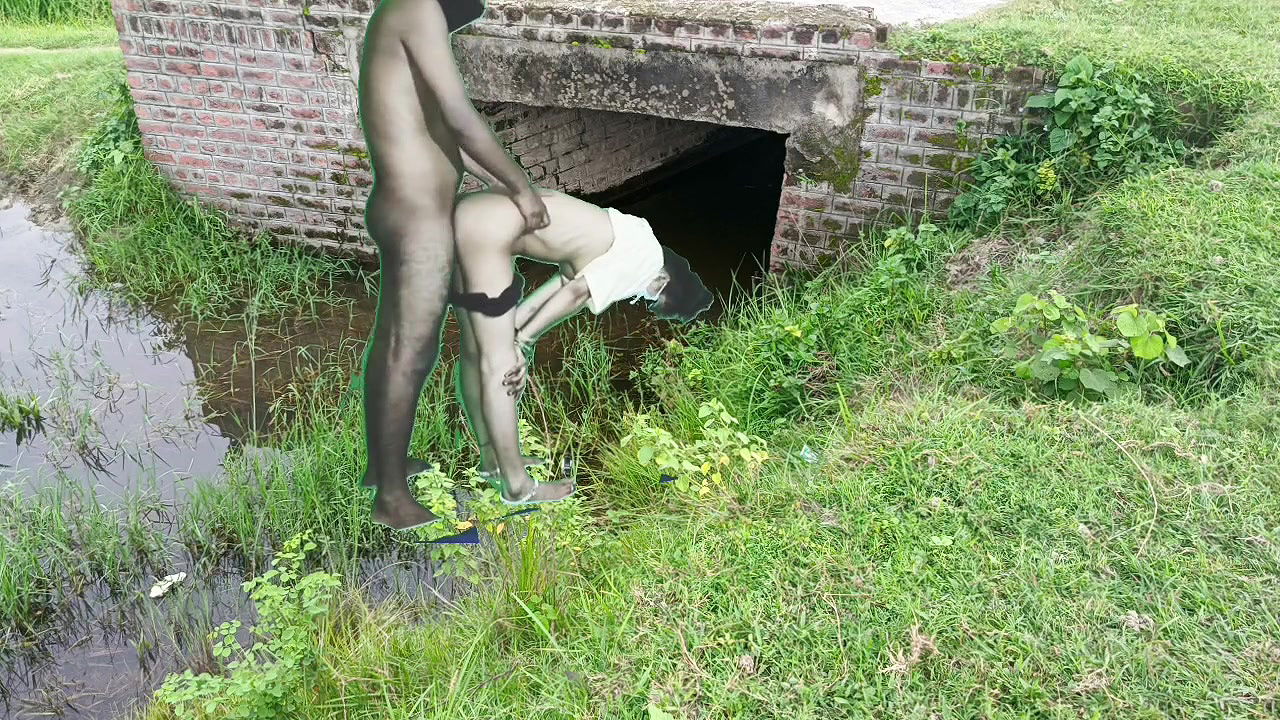 New Indian Muslim school girl and desi boyfriend girlfriend sex video and desi fucked girlfriend outdoor sex video Xvideo XXX