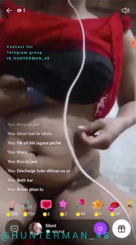 Big Boooby Babe Silent Tango Live2