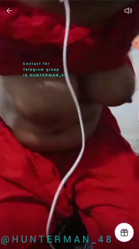Big Boooby Babe Silent Tango Live2