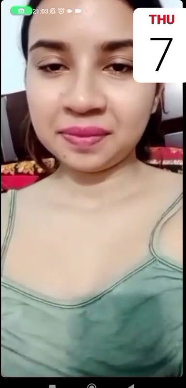 Sexy babe shy in vc2