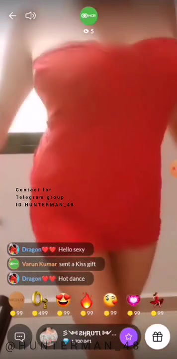 Cute Babe Shruthi Nude Tango Live2