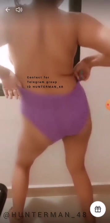 Cute Babe Shruthi Nude Tango Live2