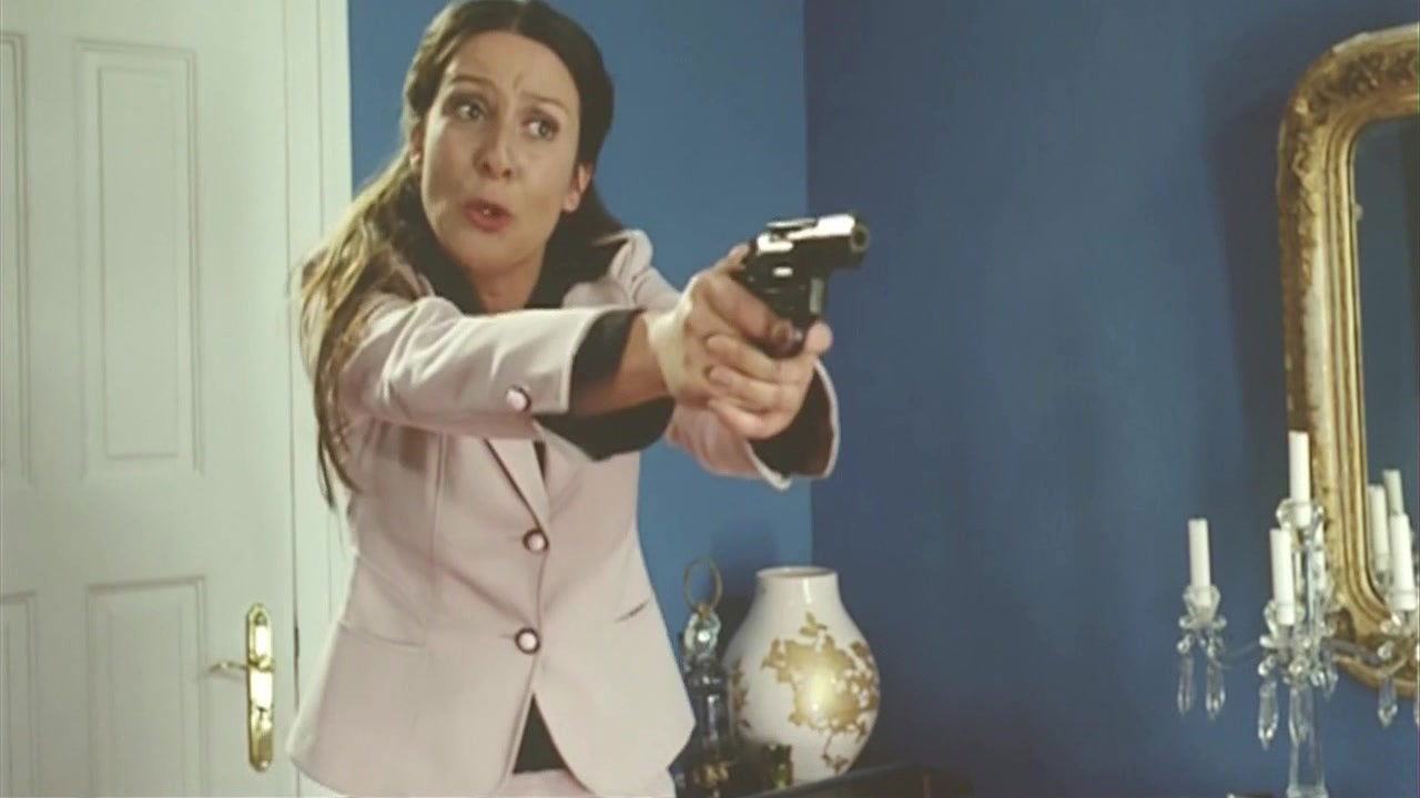 Sara Cipriano A Assassina Passional Esta Louca (2010) HD2