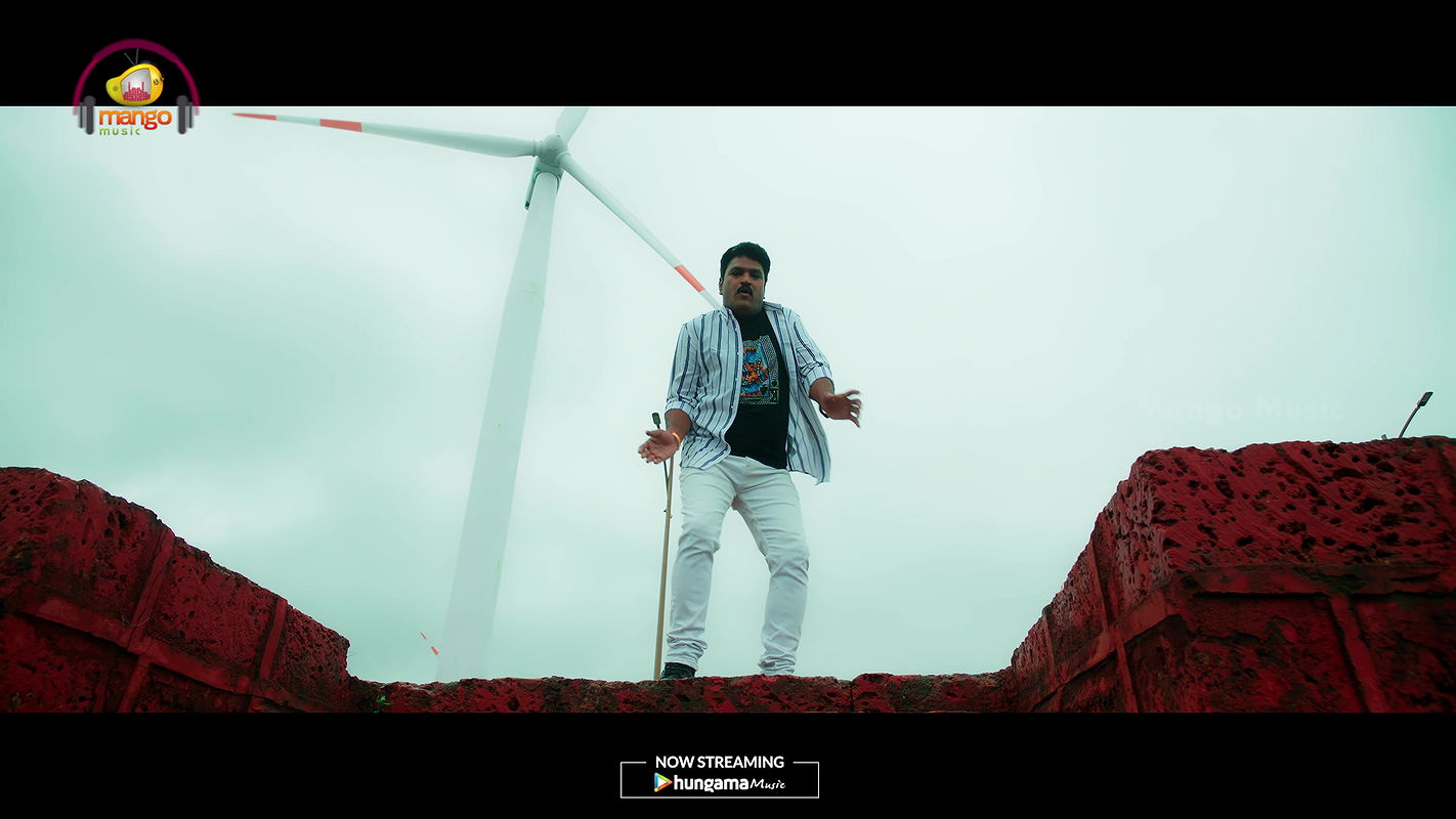 Vanitha Reddy & Manisha Jashnani Wild Navel Kissed Enjoyed In Bed Sexy Song 4K – Rent2