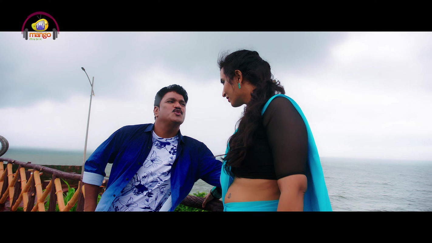 Vanitha Reddy & Manisha Jashnani Wild Navel Kissed Enjoyed In Bed Sexy Song 4K – Rent2