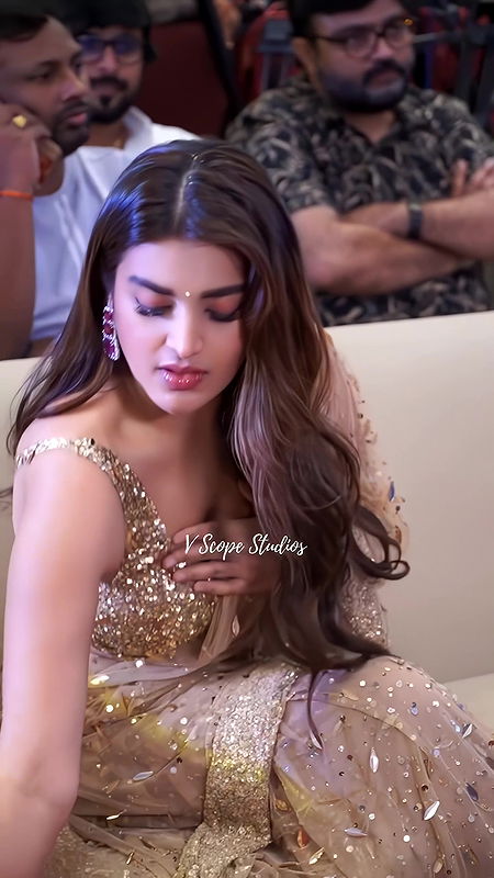 NIDHI AGARWAL CAPTIVATING JUICY FAPWORTHY CLEAVAGE EXOTIC TEASE AT EVENT HQ VIDEOS2