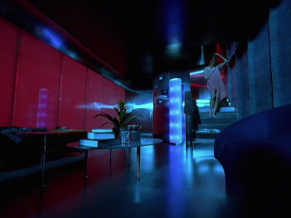 Visa plumber nude tvc(2001)