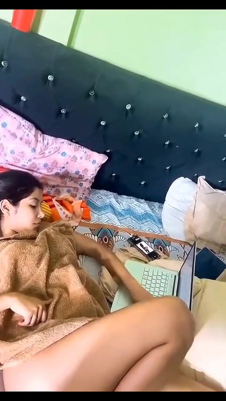 Sexy Girlfriend Nude Captured After