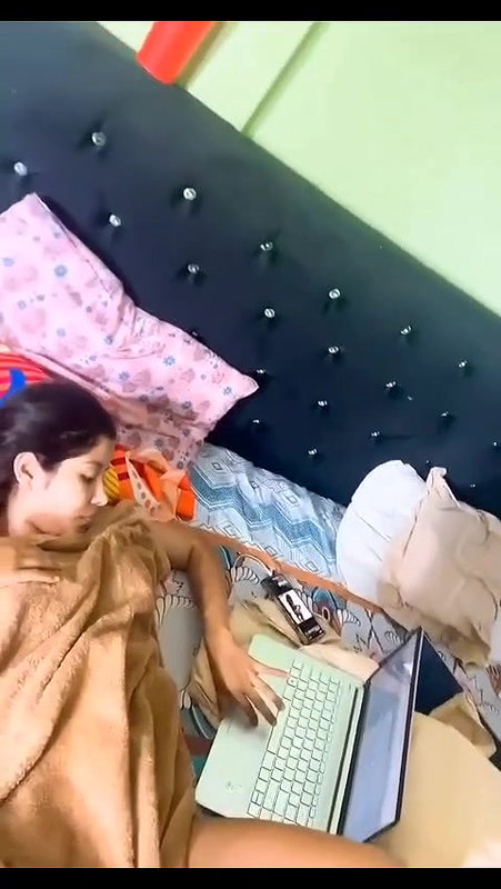 Sexy Girlfriend Nude Captured After