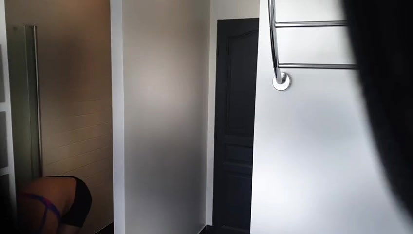 Plump babe Naked Big Boobs and pussy captured secretly in bathroom