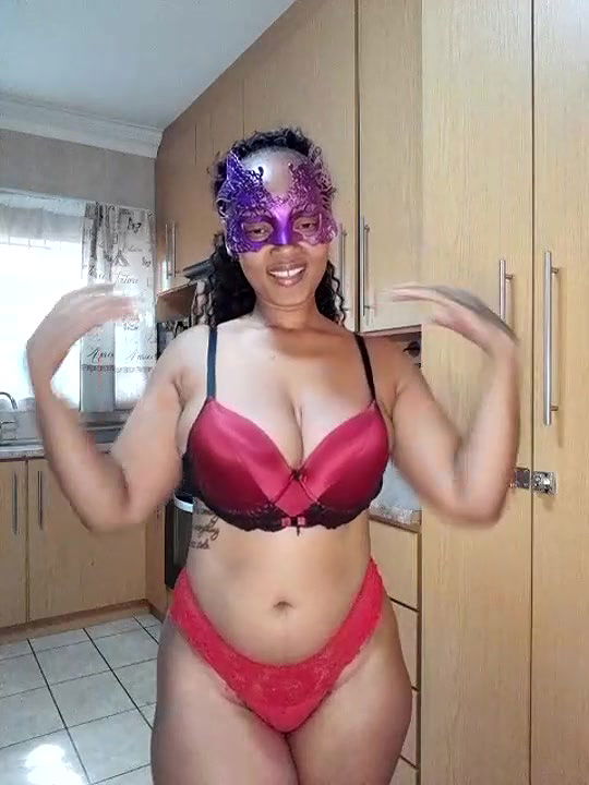 Mammygalz Black Buty Nice Boob