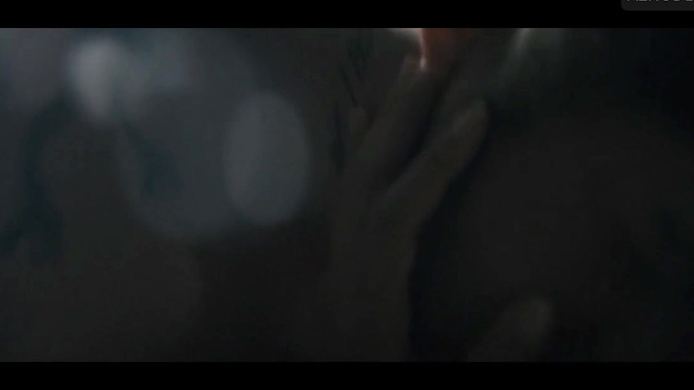 KIANA MADEIRA riding kissing-Perfect Addiction