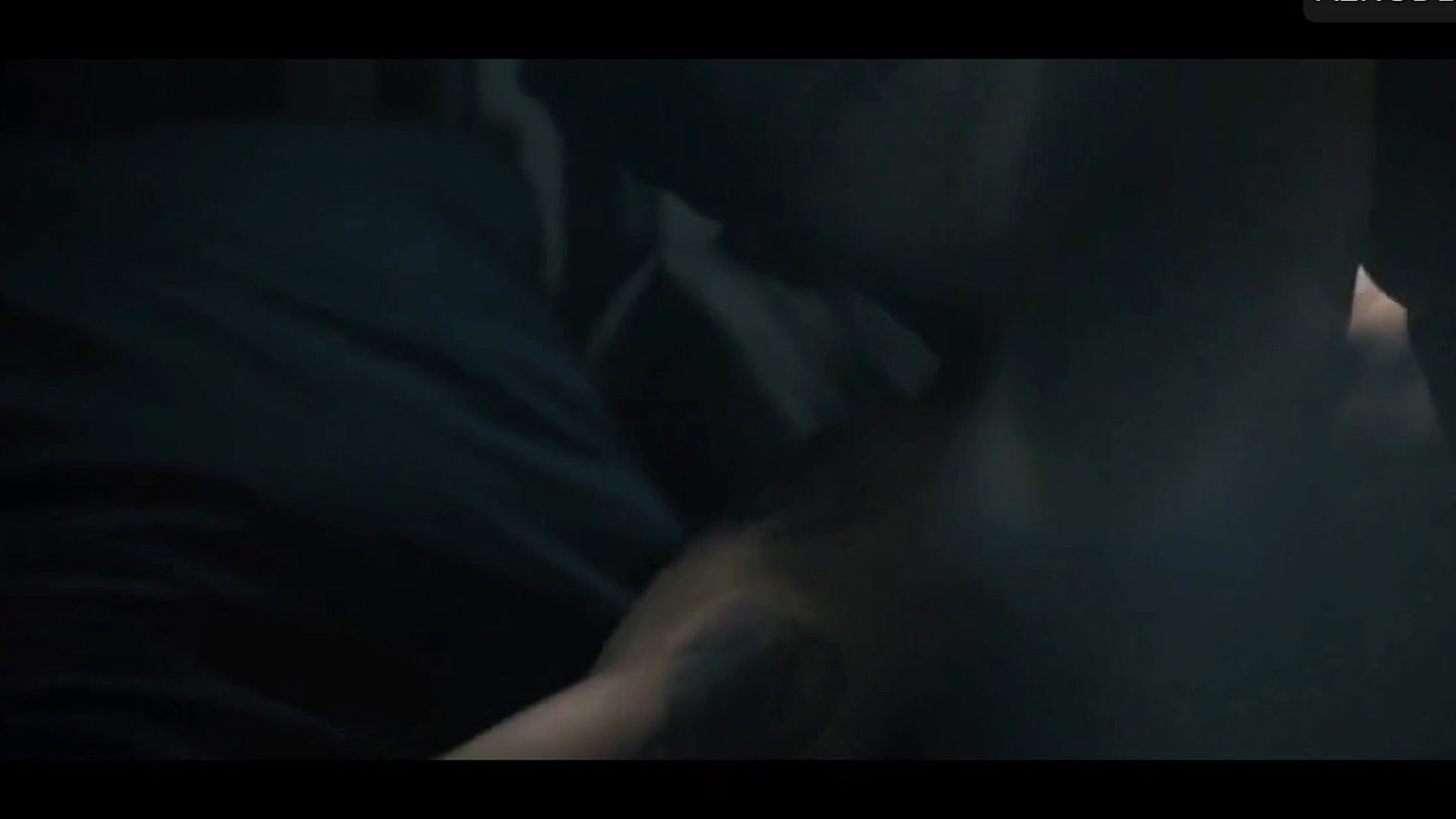 KIANA MADEIRA riding kissing-Perfect Addiction