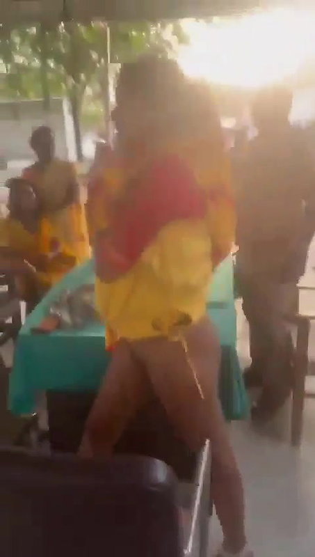 Hijras Gang in Local Station Nude tease