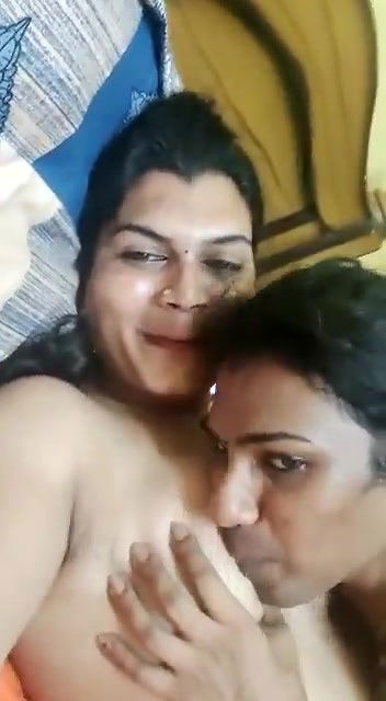 Desi Two Shemales Play Nude at home