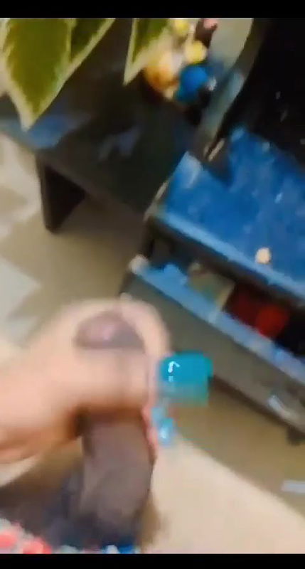 Desi Shemale Rose Jerk Hard