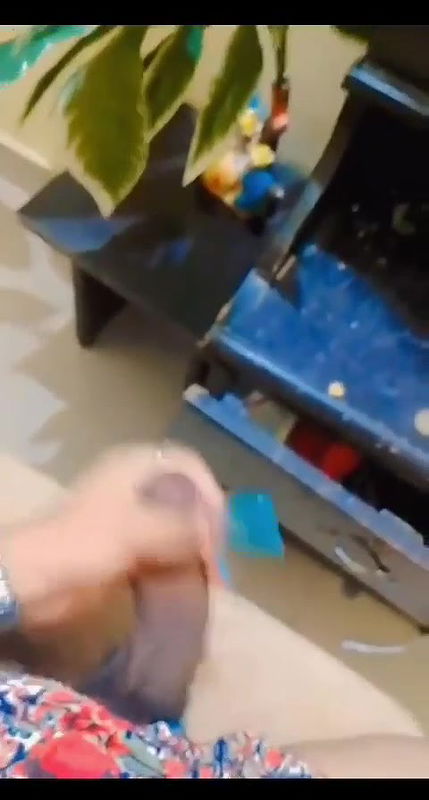 Desi Shemale Rose Jerk Hard