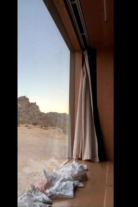 Caroline Zalog Desert Livestream Video Leaked