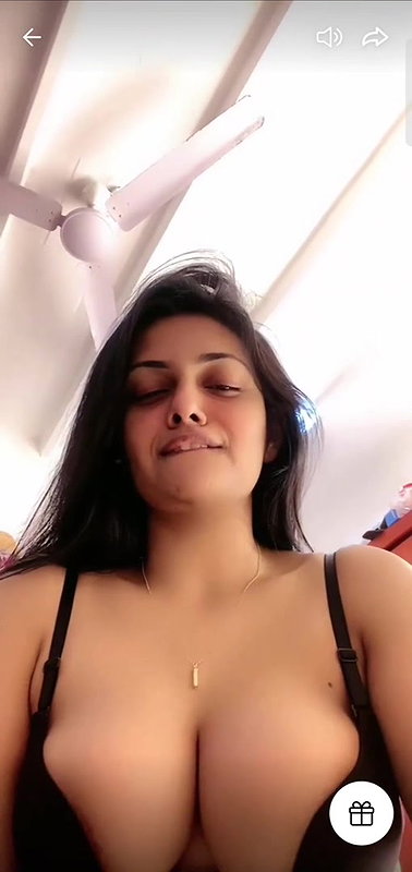 Busty Nishala Nishanka Hot Live